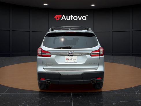 Used 2021 Subaru Ascent Premium w/ Convenience Package AWD/4WD image 4
