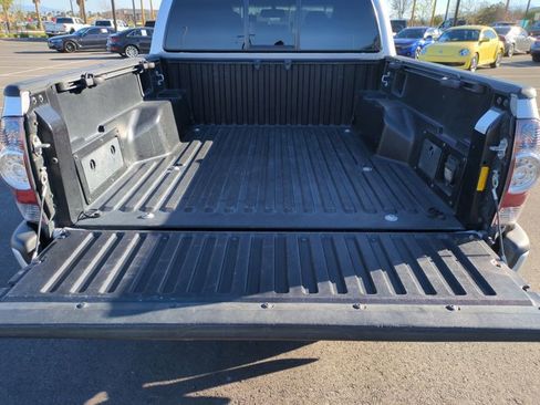 Used 2012 Toyota Tacoma PreRunner w/ TRD Sport Pkg image 6