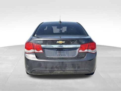 Used 2015 Chevrolet Cruze LT FWD image 4