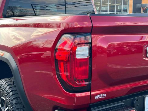 Used 2024 GMC Canyon AT4X AWD/4WD image 8
