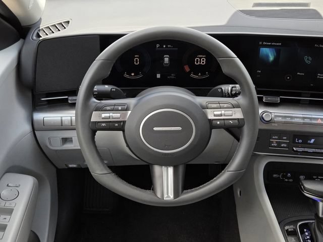 Used 2025 Hyundai Kona SEL AWD/4WD image 18