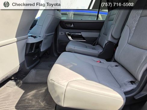 Used 2024 Toyota Sequoia Limited AWD/4WD image 20