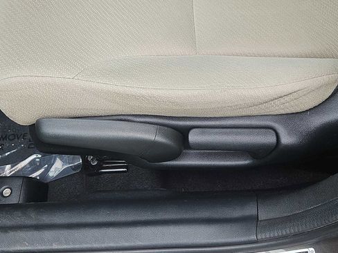 Used 2013 Honda Civic LX image 17