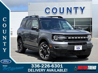 Used 2022 Ford Bronco Sport Outer Banks image 1