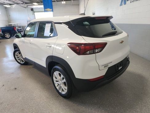 Used 2023 Chevrolet TrailBlazer LS FWD image 6