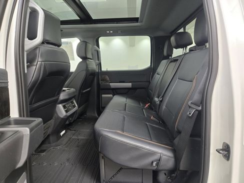 New 2025 Ford F250 Lariat w/ Lariat Ultimate Package image 25