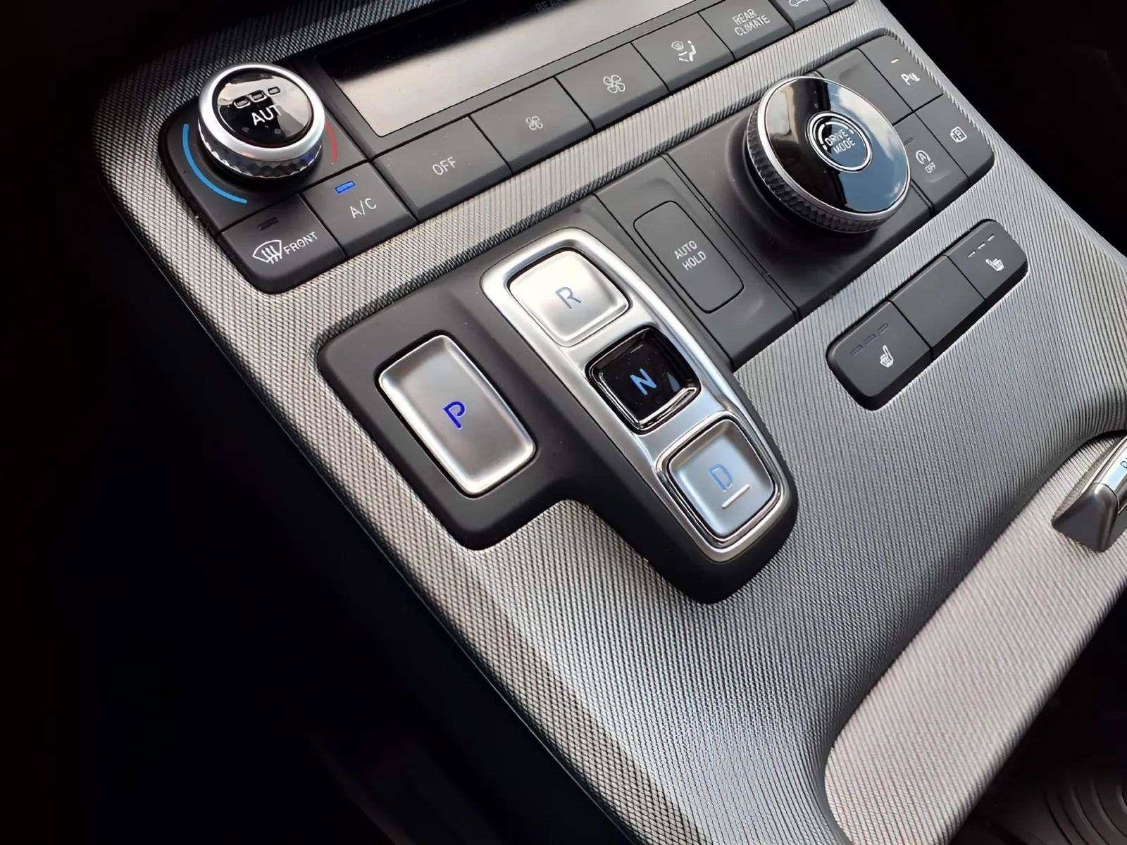 Certified 2025 Hyundai Palisade XRT FWD image 16