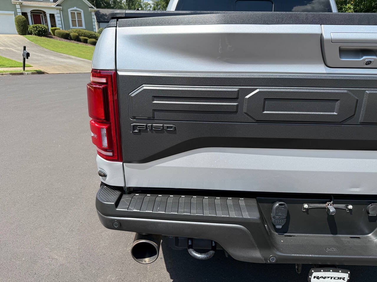 Used 2017 Ford F150 Raptor w/ Equipment Group 802A Luxury AWD/4WD image 43