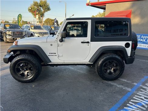 Used 2017 Jeep Wrangler Sport w/ Quick Order Package 24S image 4