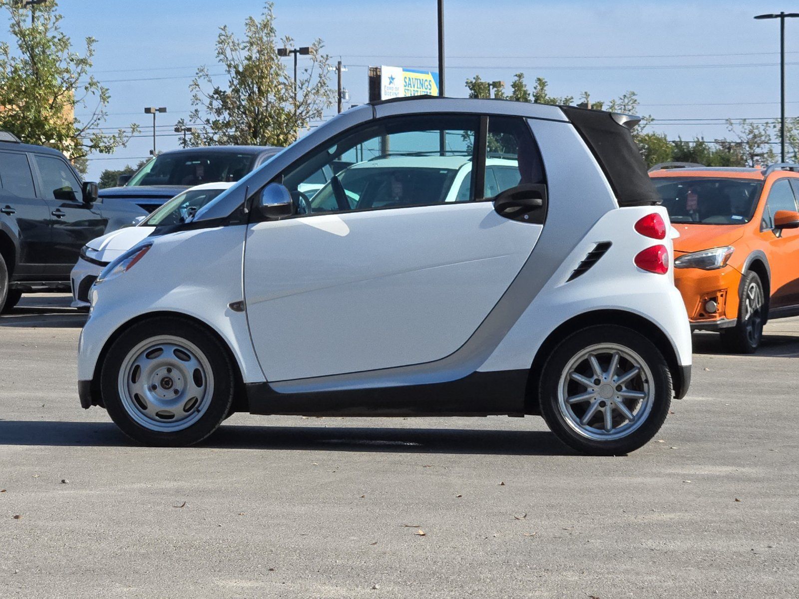 Used 2009 smart fortwo passion RWD image 2
