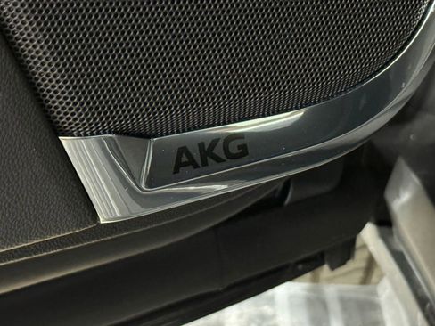 New 2025 Cadillac Escalade ESV Premium Luxury Platinum image 24