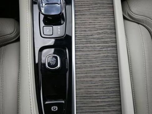 Used 2023 Volvo XC90 B6 Ultimate w/ Protection Package Premier AWD/4WD image 11