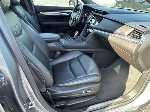 Used 2021 Cadillac XT5 Luxury image 21