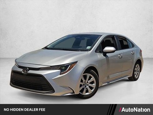 Used 2023 Toyota Corolla LE FWD image 1
