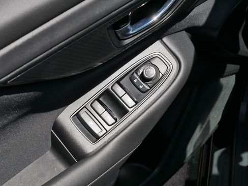 Used 2025 Subaru Legacy Premium AWD/4WD image 19