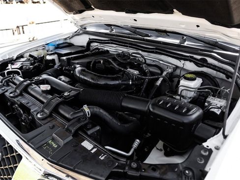 Used 2019 Nissan Frontier S image 41