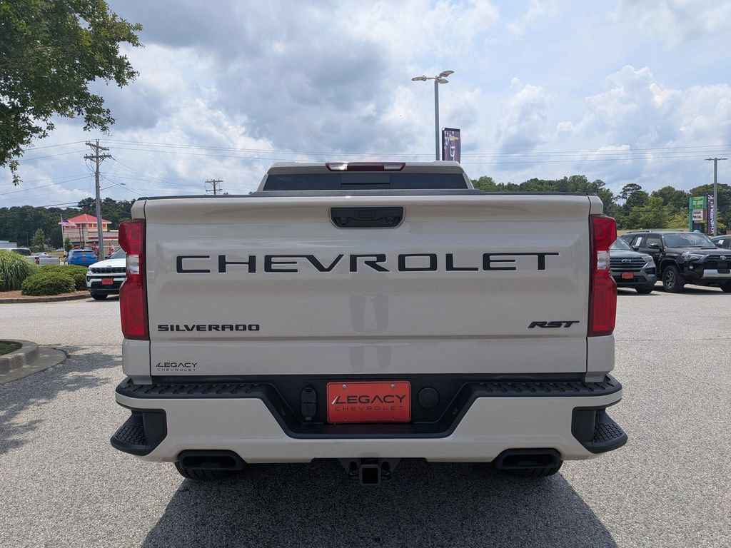 New 2026 Chevrolet Silverado 1500 RST w/ Dark Appearance Package AWD/4WD image 7