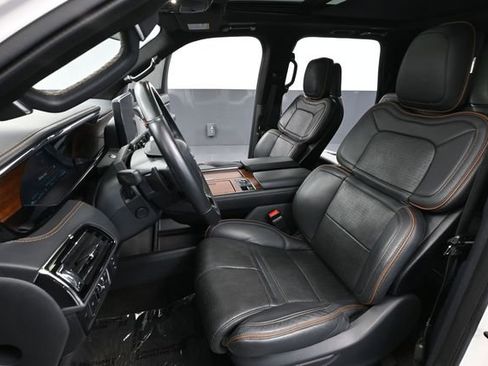 Used 2022 Lincoln Navigator Black Label AWD/4WD image 25