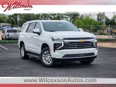 Used 2025 Chevrolet Tahoe LT AWD/4WD image 1