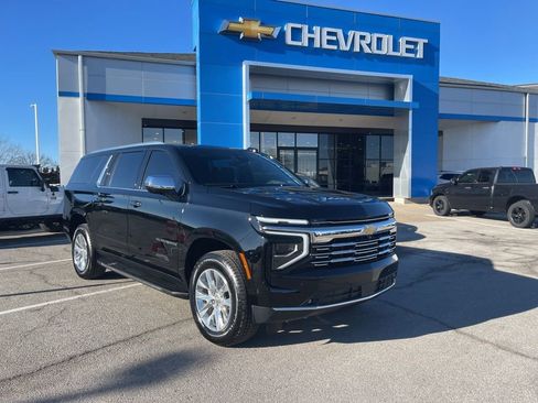 New 2026 Chevrolet Suburban Premier AWD/4WD image 1