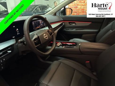 Used 2025 Nissan Murano SL AWD/4WD image 7