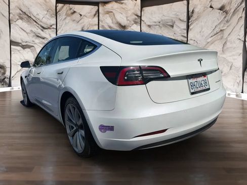 Used 2018 Tesla Model 3 Long Range AWD/4WD image 8