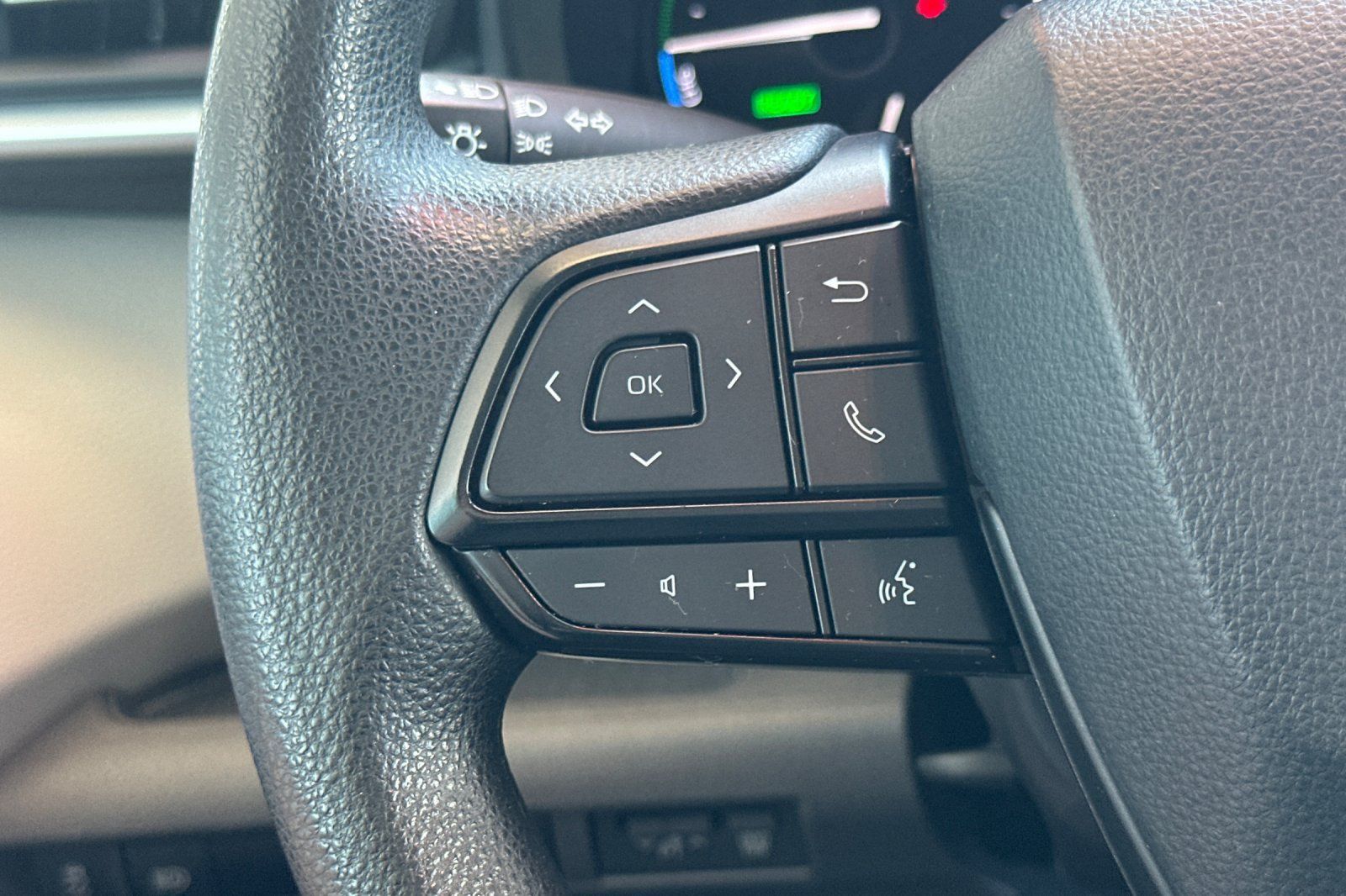 Certified 2024 Toyota Sienna LE AWD/4WD image 28