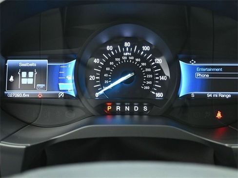 Certified 2022 Ford Edge Titanium w/ Class II Trailer Tow Package image 13