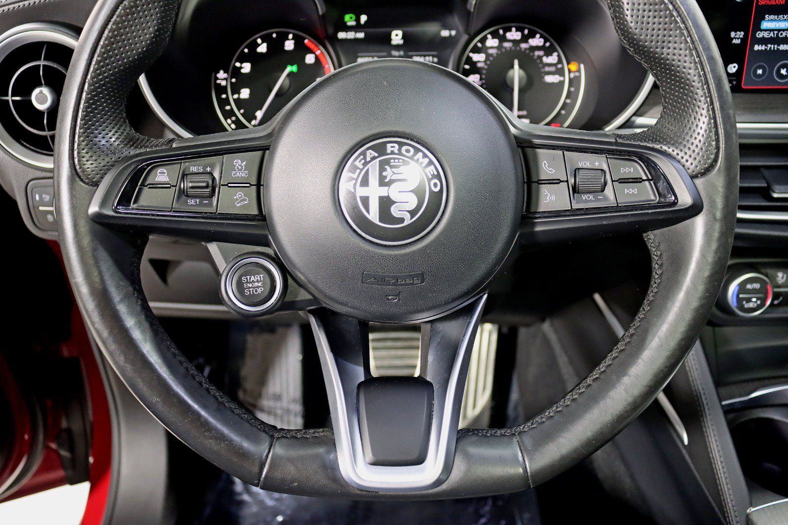 Used 2022 Alfa Romeo Stelvio Ti AWD/4WD image 16