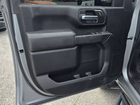 Used 2024 Chevrolet Silverado 2500 Custom AWD/4WD image 14