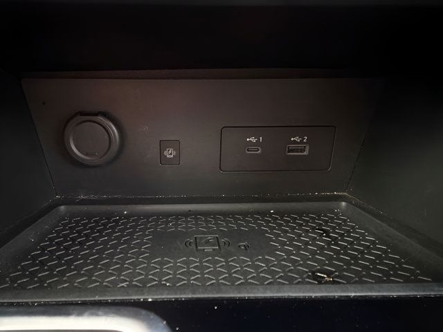 Certified 2023 Nissan Pathfinder SL FWD image 29