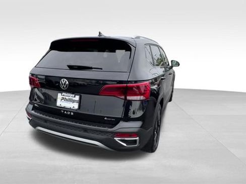 Used 2024 Volkswagen Taos SEL AWD/4WD image 8