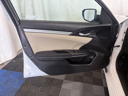 Used 2019 Honda Civic LX image 8