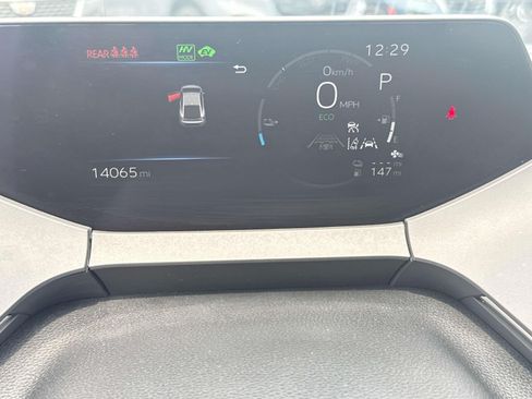 Used 2025 Toyota Prius Plug-In Hybrid w/ Limited Premium Package FWD image 23