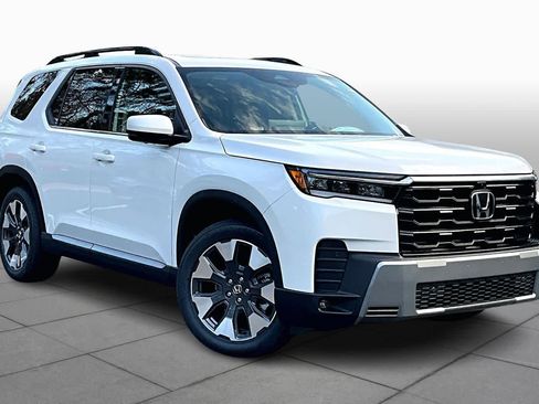 New 2026 Honda Pilot Elite image 2