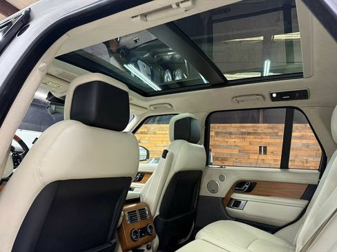 Used 2020 Land Rover Range Rover HSE AWD/4WD image 27