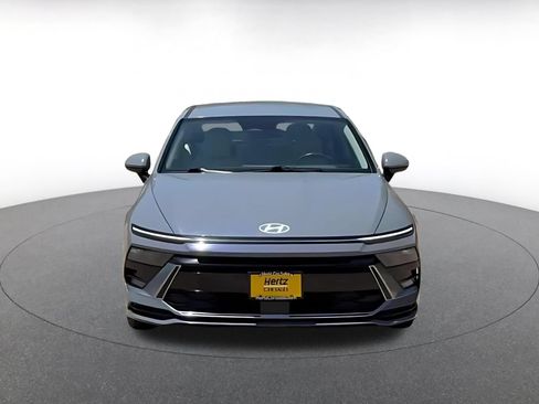Used 2025 Hyundai Sonata SEL FWD image 4