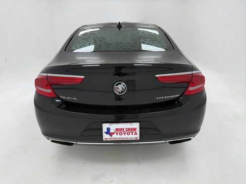Used 2017 Buick LaCrosse image 19