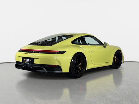 Used 2025 Porsche 911 Carrera 4 GTS AWD/4WD image 7