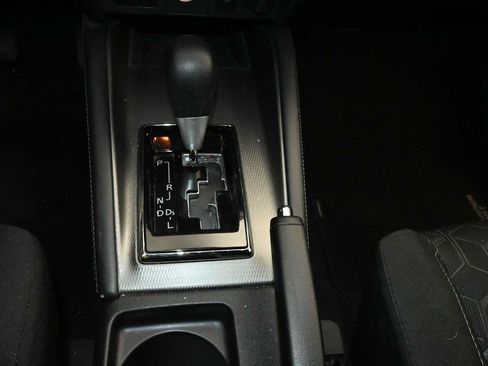 Used 2024 Mitsubishi Outlander Sport ES AWD/4WD image 15