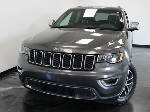 Used 2021 Jeep Grand Cherokee Limited w/ Trailer Tow Group IV AWD/4WD image 4
