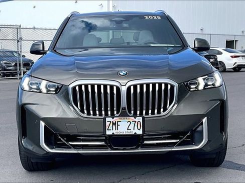 Used 2025 BMW X5 xDrive40i w/ Parking Assistance Package image 3