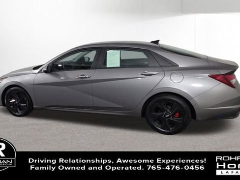 Used 2021 Hyundai Elantra SEL w/ Cargo Package image 5