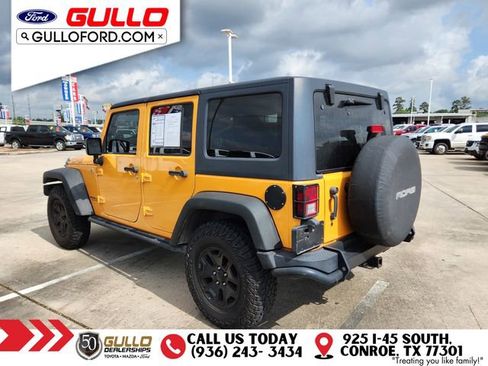 Used 2013 Jeep Wrangler Unlimited Sahara AWD/4WD image 5