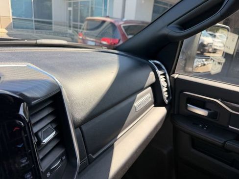 Used 2025 RAM 2500 Big Horn AWD/4WD image 25