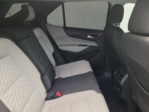 Used 2019 Chevrolet Equinox LS w/ LS Convenience Package image 19