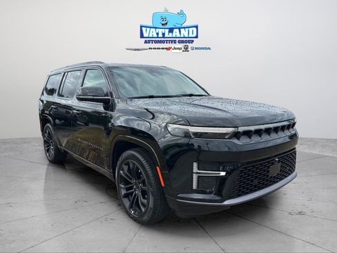 New 2026 Jeep Grand Wagoneer Summit w/ Premium Group III image 37