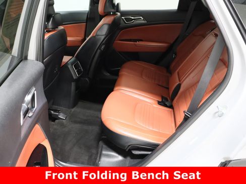 Used 2023 Kia Sportage SX image 31