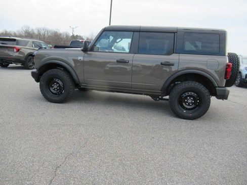 New 2026 Ford Bronco Big Bend image 8