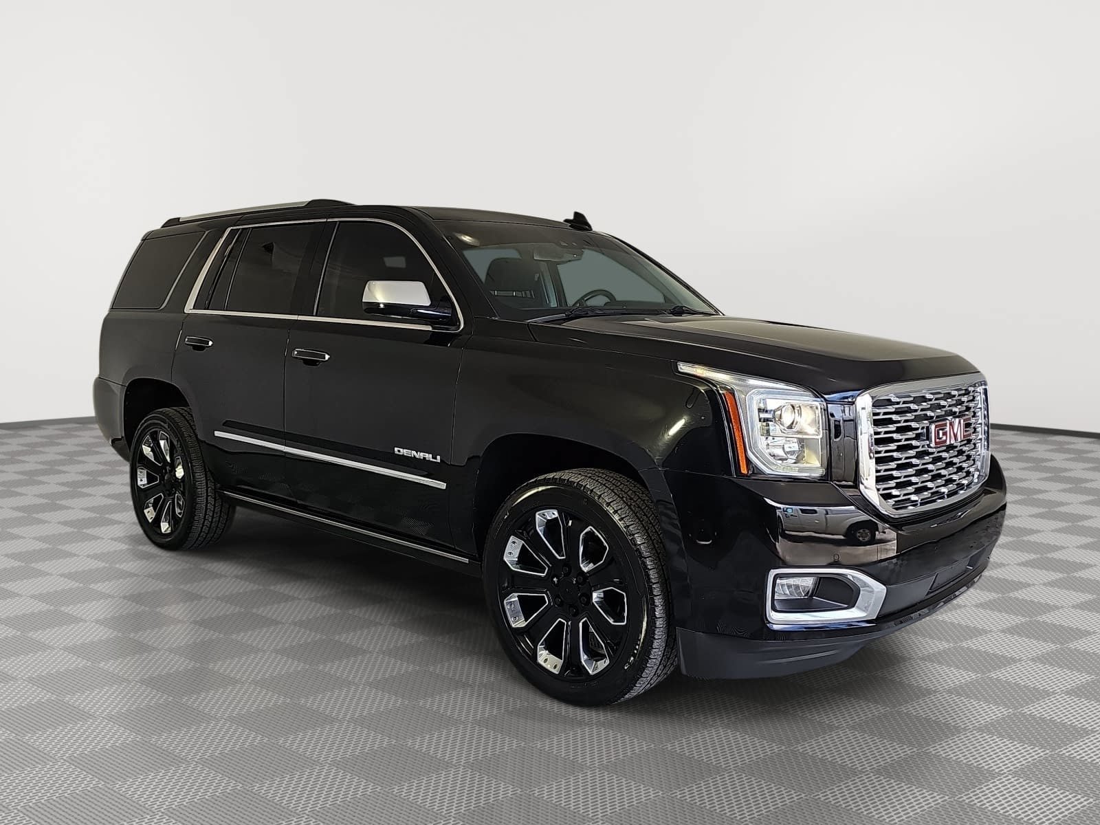 Used 2019 GMC Yukon Denali w/ Denali Ultimate Package RWD image 2